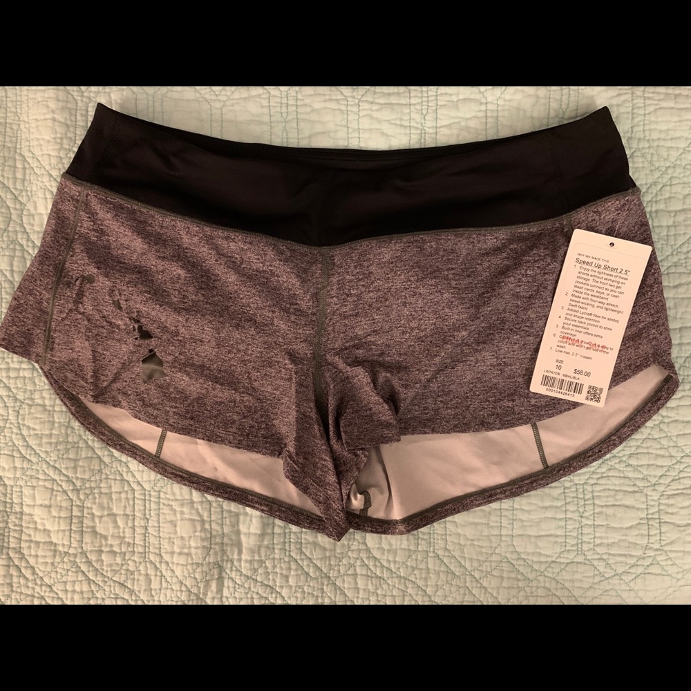 Lululemon 2.5” speed up short